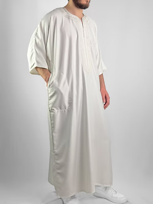 Chilaba Kayn – Textura Fina y Confección de Alta Calidad